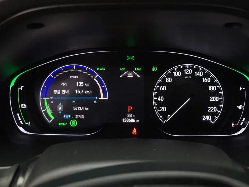 Honda Accord Touring 2.0 Хибрид, снимка 5 - Автомобили и джипове - 55642528
