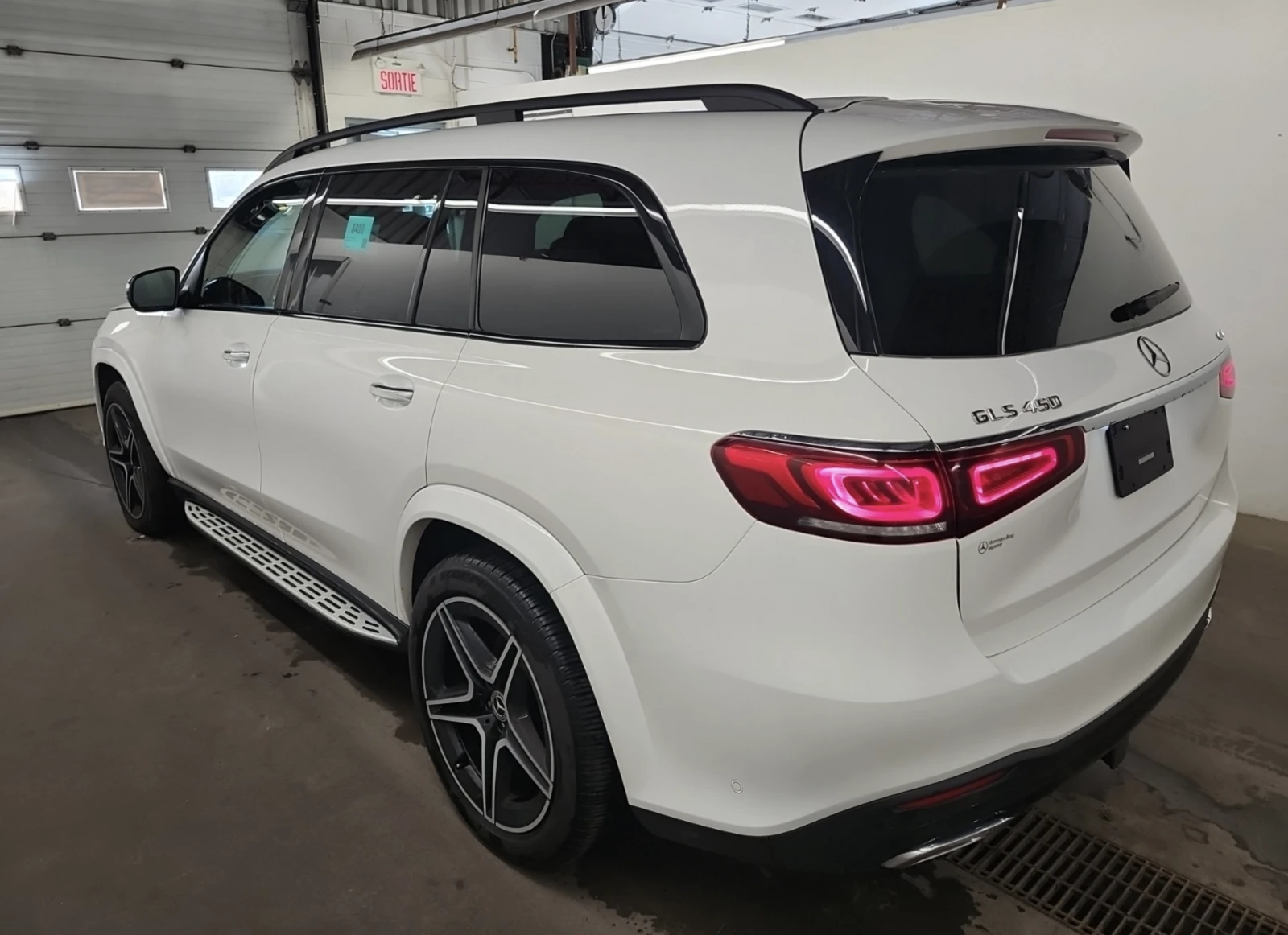 Mercedes-Benz GLS 450  - изображение 4