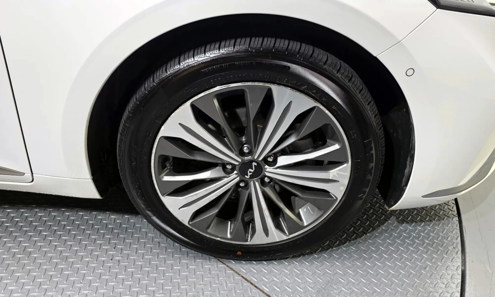 Kia K8 K8 Hybrid Signature - изображение 5