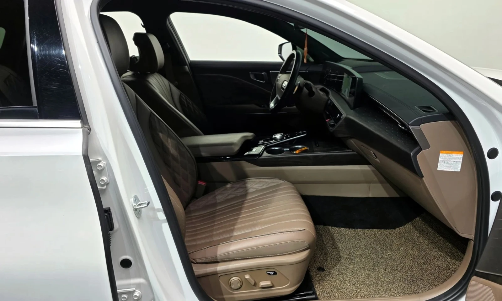 Kia K8 K8 Hybrid Signature | Mobile.bg � ����������� 11