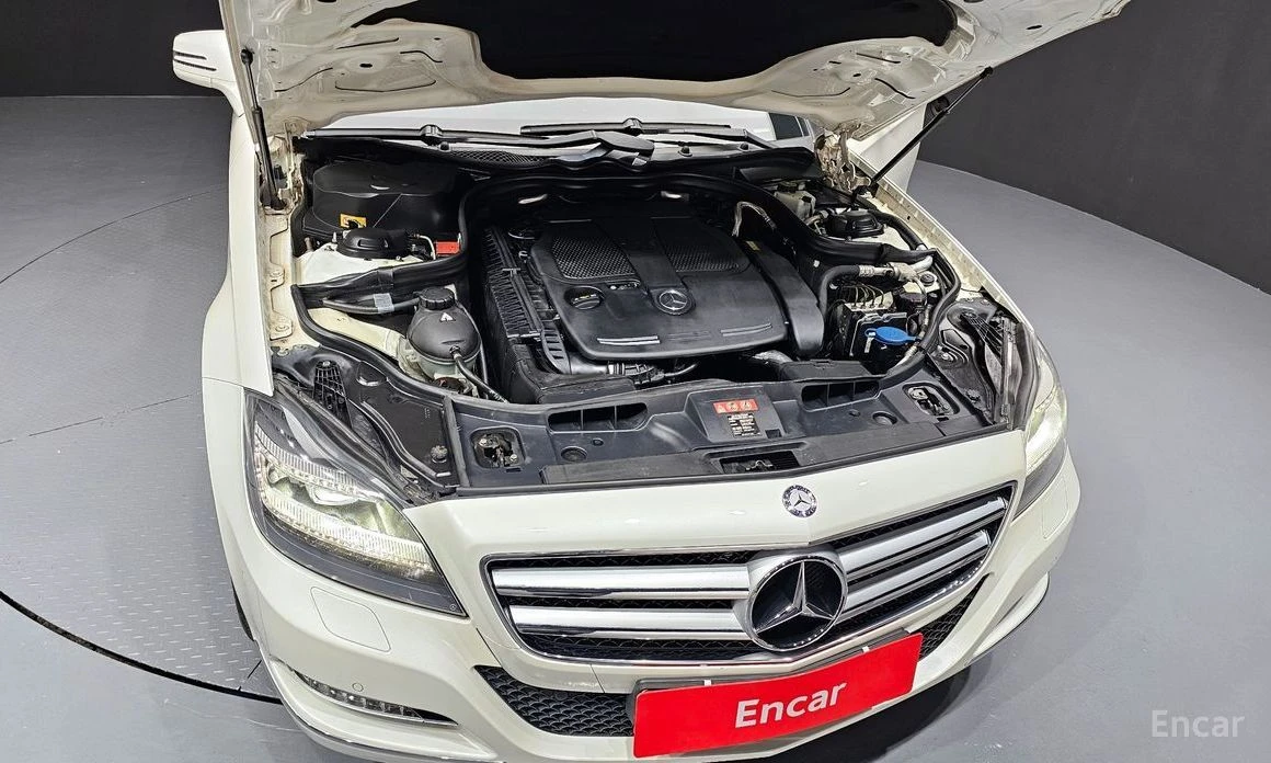 Mercedes-Benz CLS 350  - изображение 6