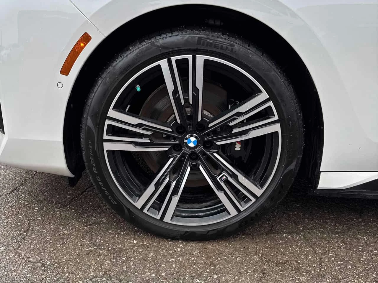 BMW i7 * xDrive60 * PANO* ПОДГРЕВ* KEYLESS*  - изображение 7