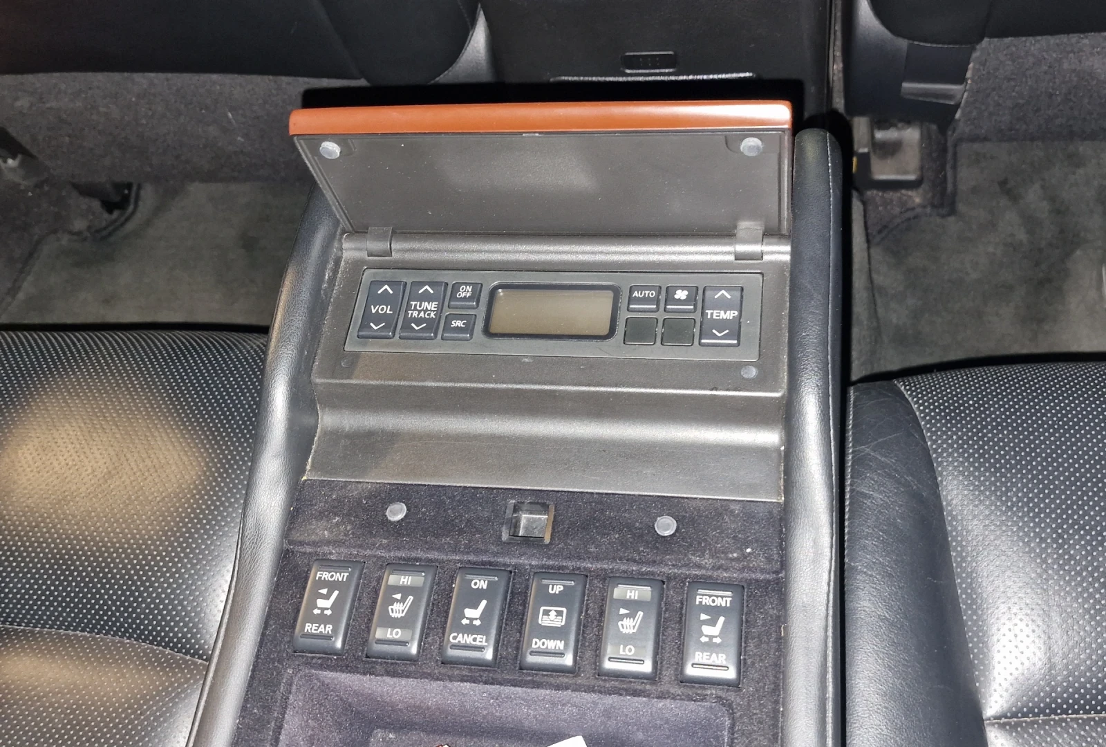 Infiniti M 35X, снимка 7 - Автомобили и джипове - 53759082