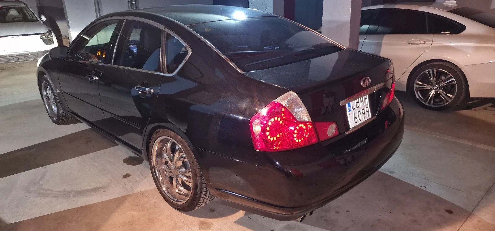 Infiniti M 35X, снимка 2 - Автомобили и джипове - 53759082