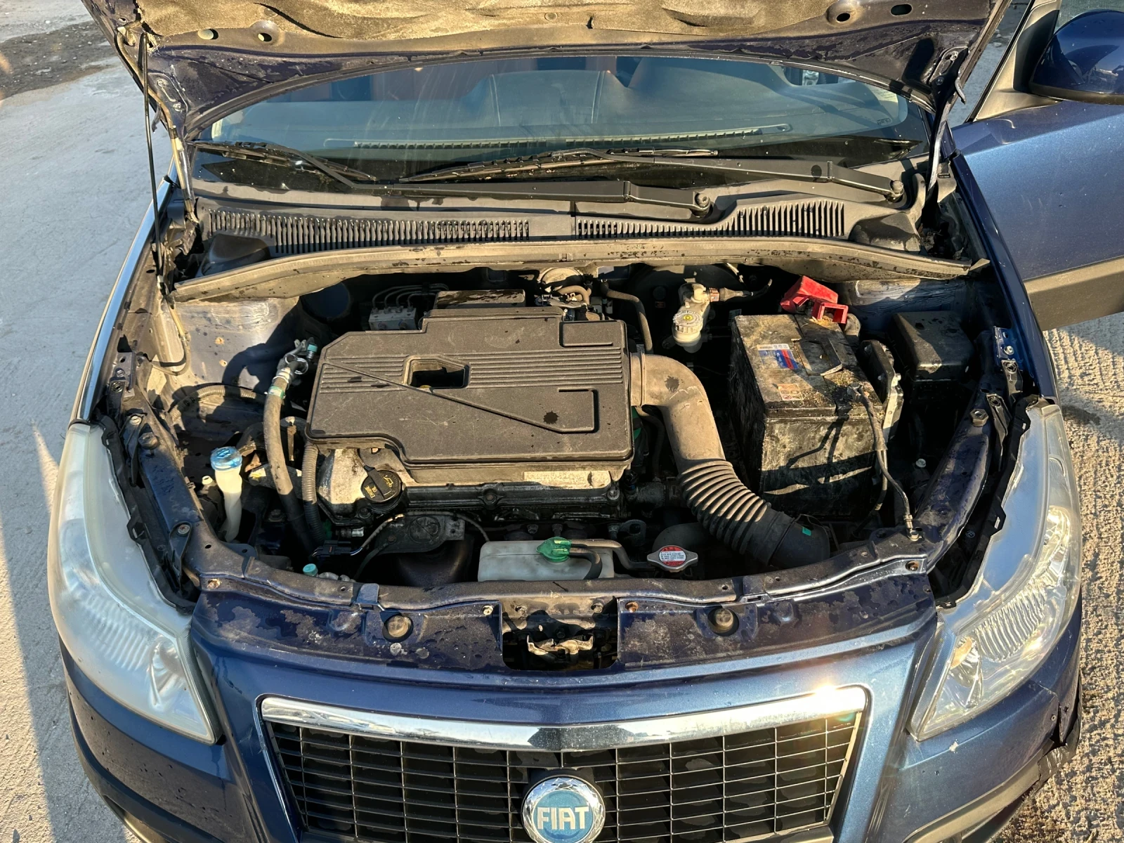 Fiat Sedici 1.6i~4х4~ИТАЛИЯ!!!, снимка 13 - Автомобили и джипове - 53836812