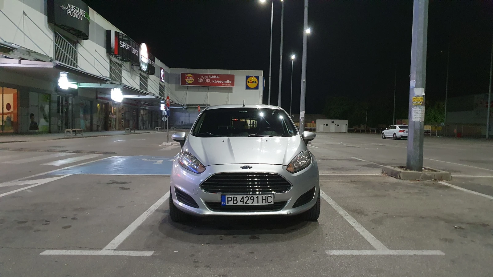 Ford Fiesta 1.4 BRC, снимка 2 - Автомобили и джипове - 54015455