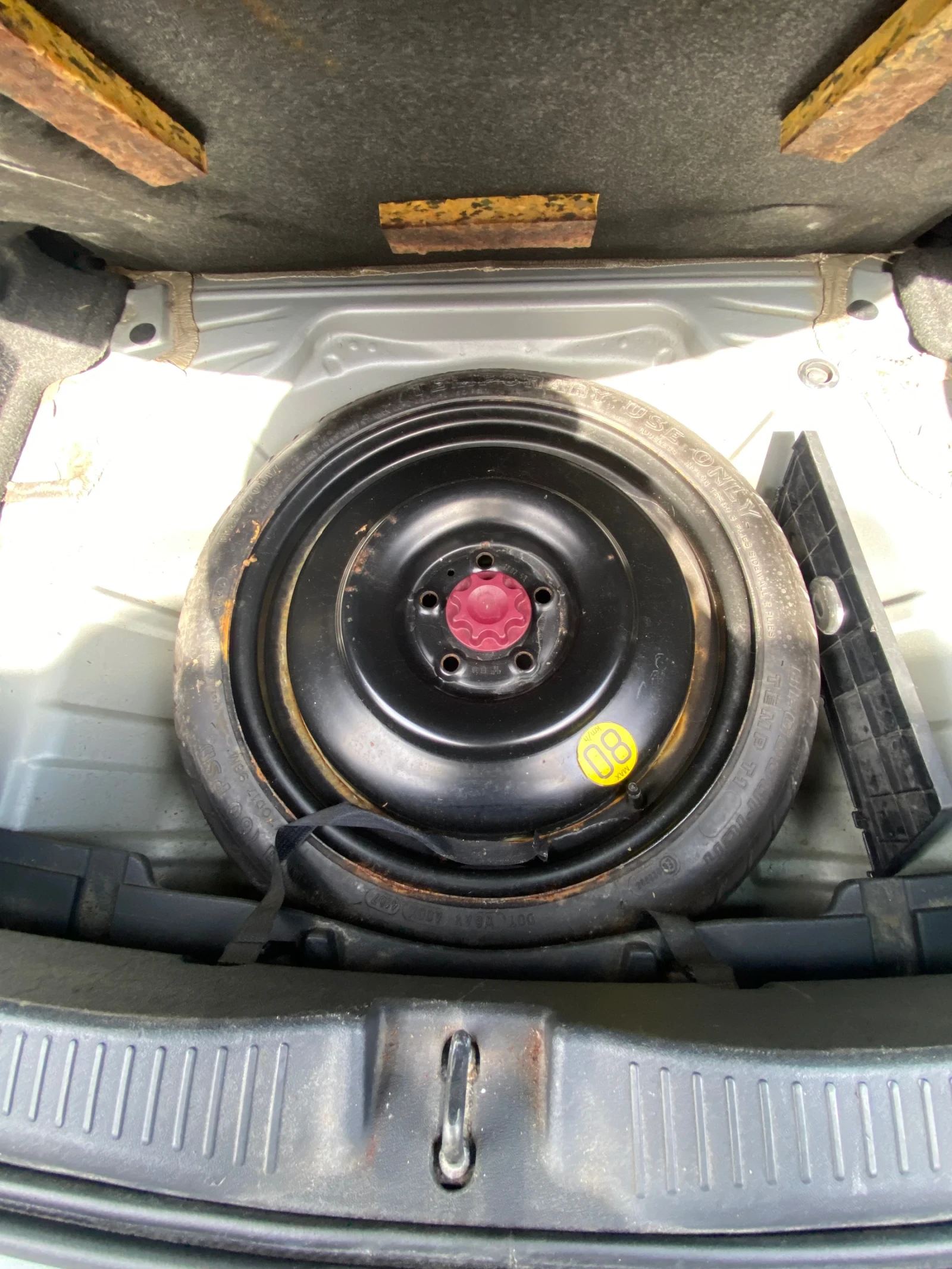 Toyota Auris 2.0d D4D 125hp DPF, снимка 14 - Автомобили и джипове - 54197309