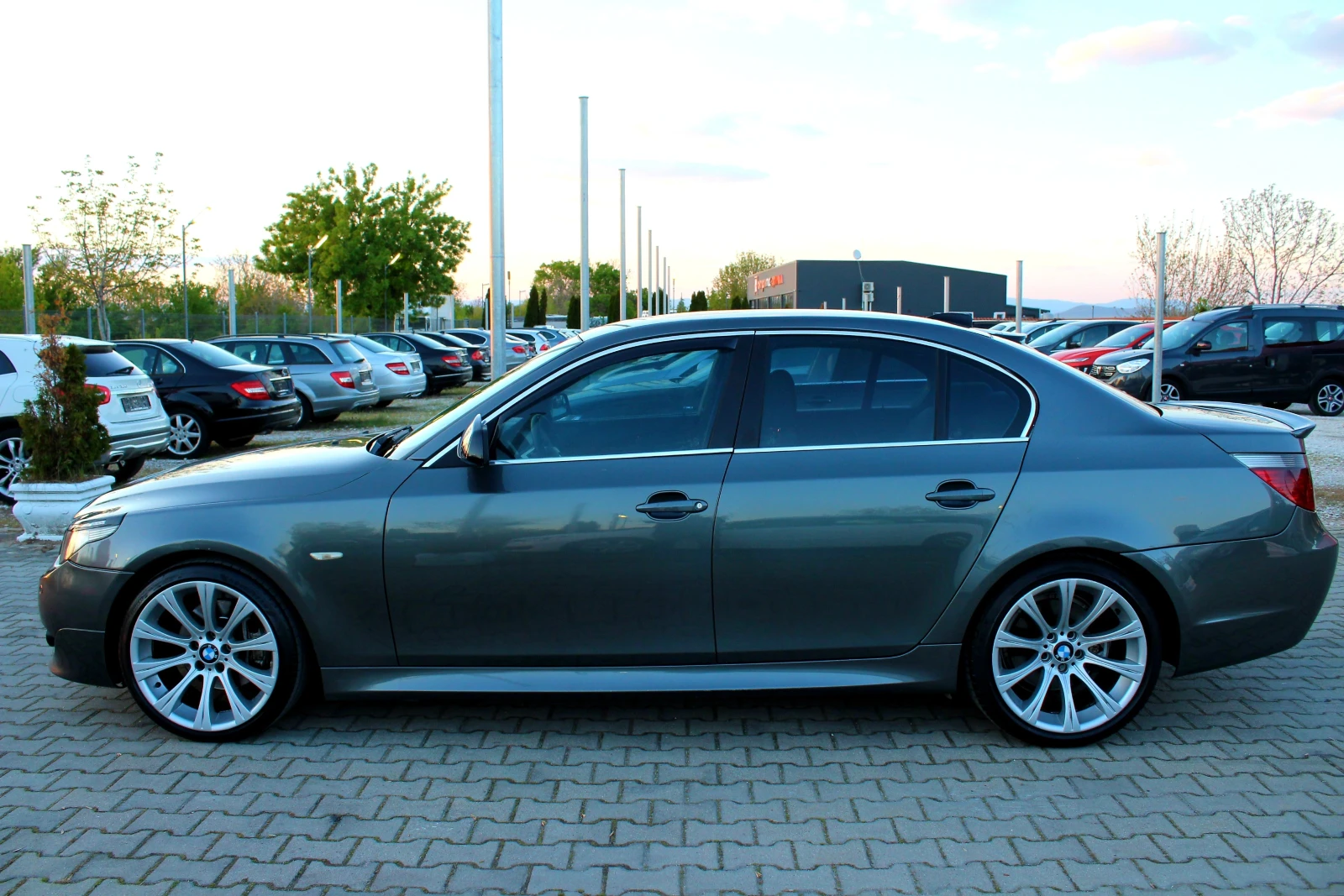 BMW 530 D M-PACK * СОБСТВЕН ЛИЗИНГ, снимка 3 - Автомобили и джипове - 54296502