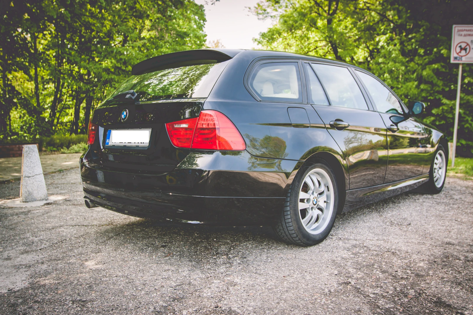 BMW 320