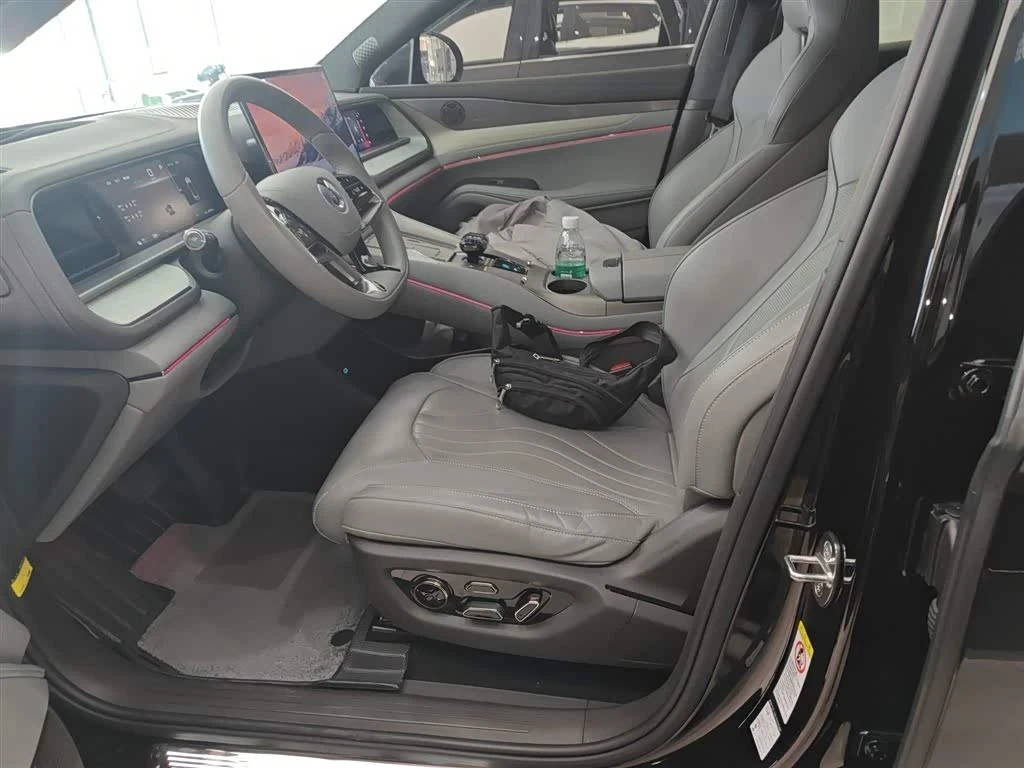 Denza N7 Long Range Air Edition autogeorge.com, снимка 13 - Автомобили и джипове - 54455793