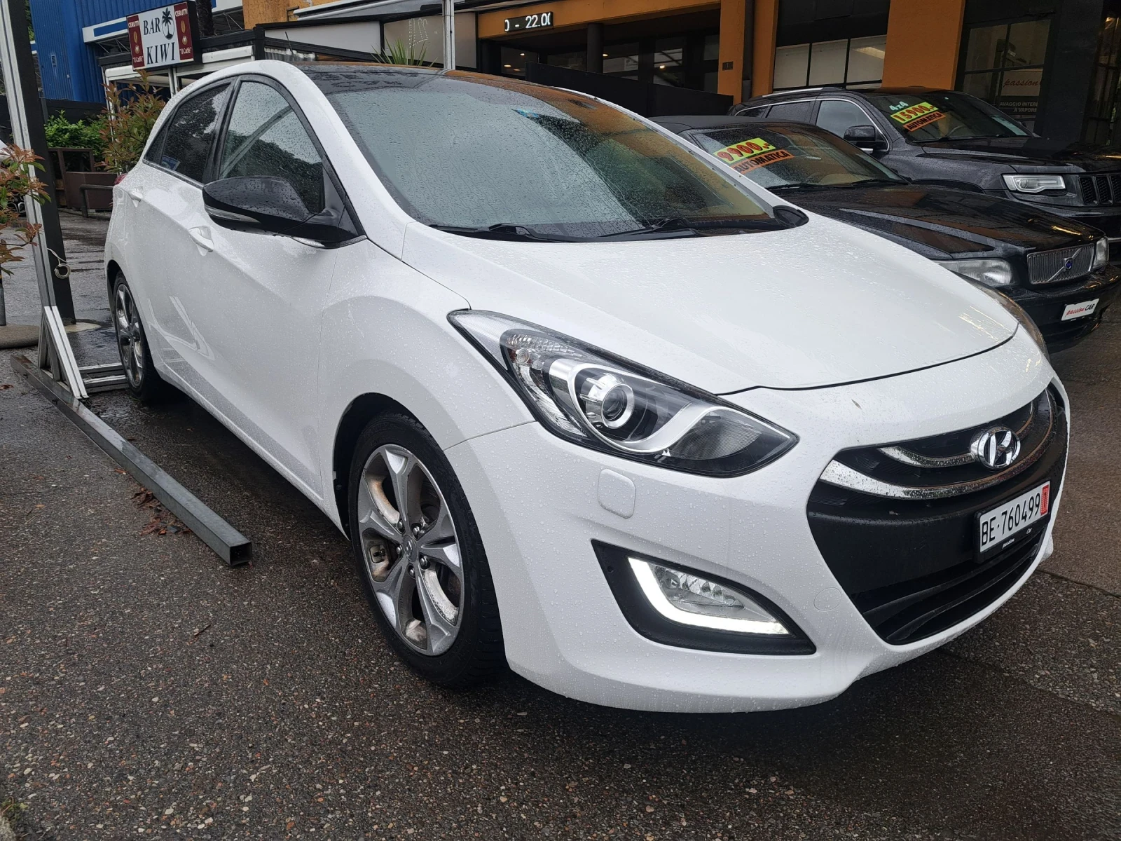 Hyundai I30 1.6 ПАНОРАМА/КОЖА, снимка 5 - Автомобили и джипове - 54461066