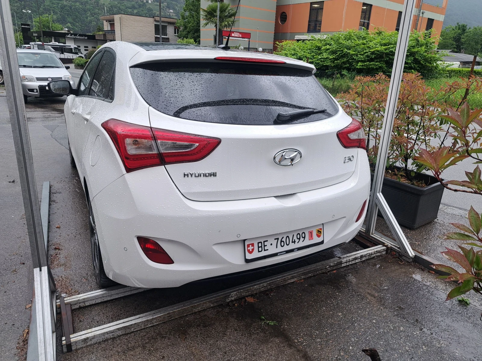 Hyundai I30 1.6 ПАНОРАМА/КОЖА, снимка 3 - Автомобили и джипове - 54461066