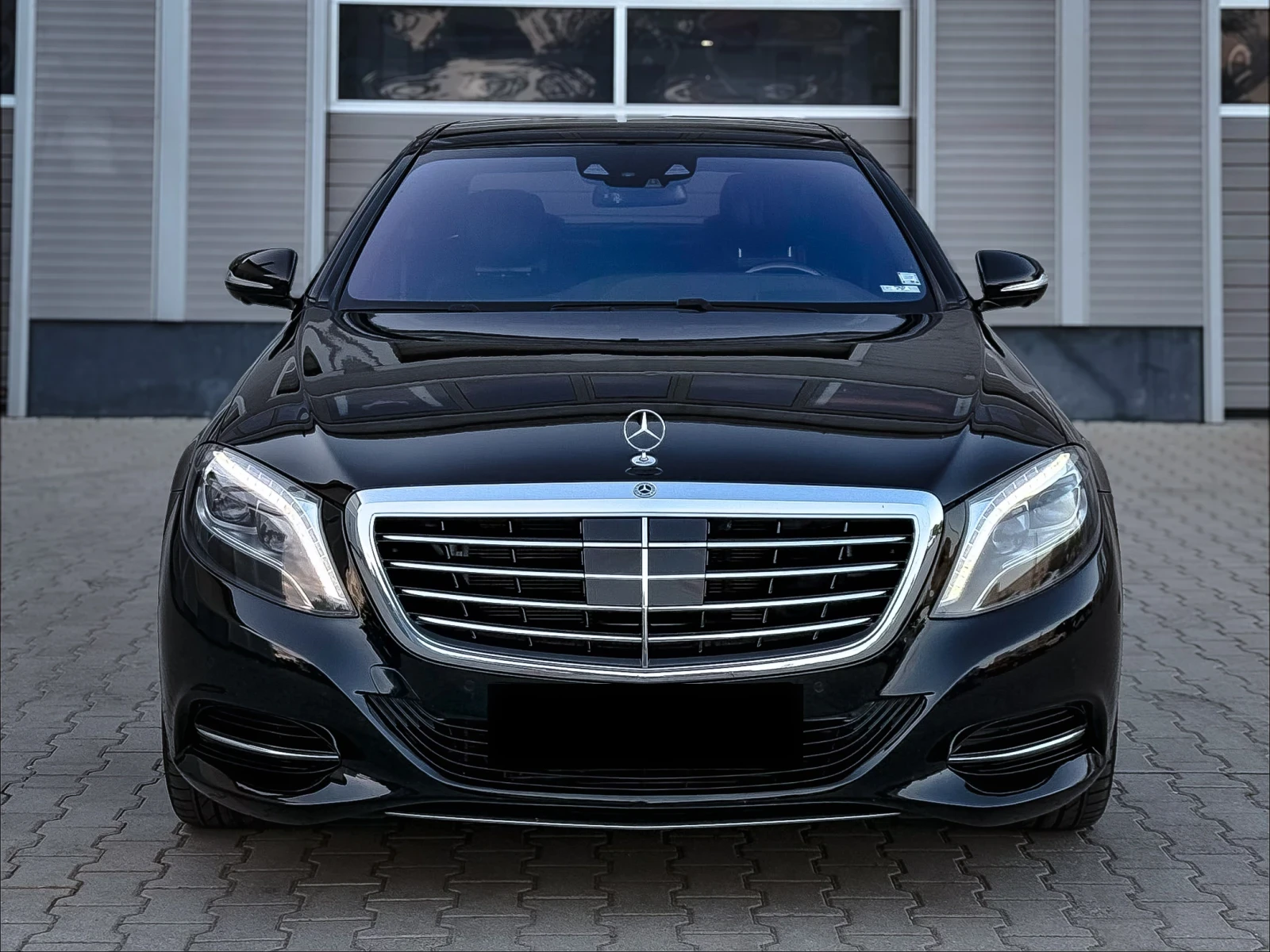 Mercedes-Benz S 500 FULL* DISTRONIC* LINE* BURMESTER, снимка 2 - Автомобили и джипове - 54834899