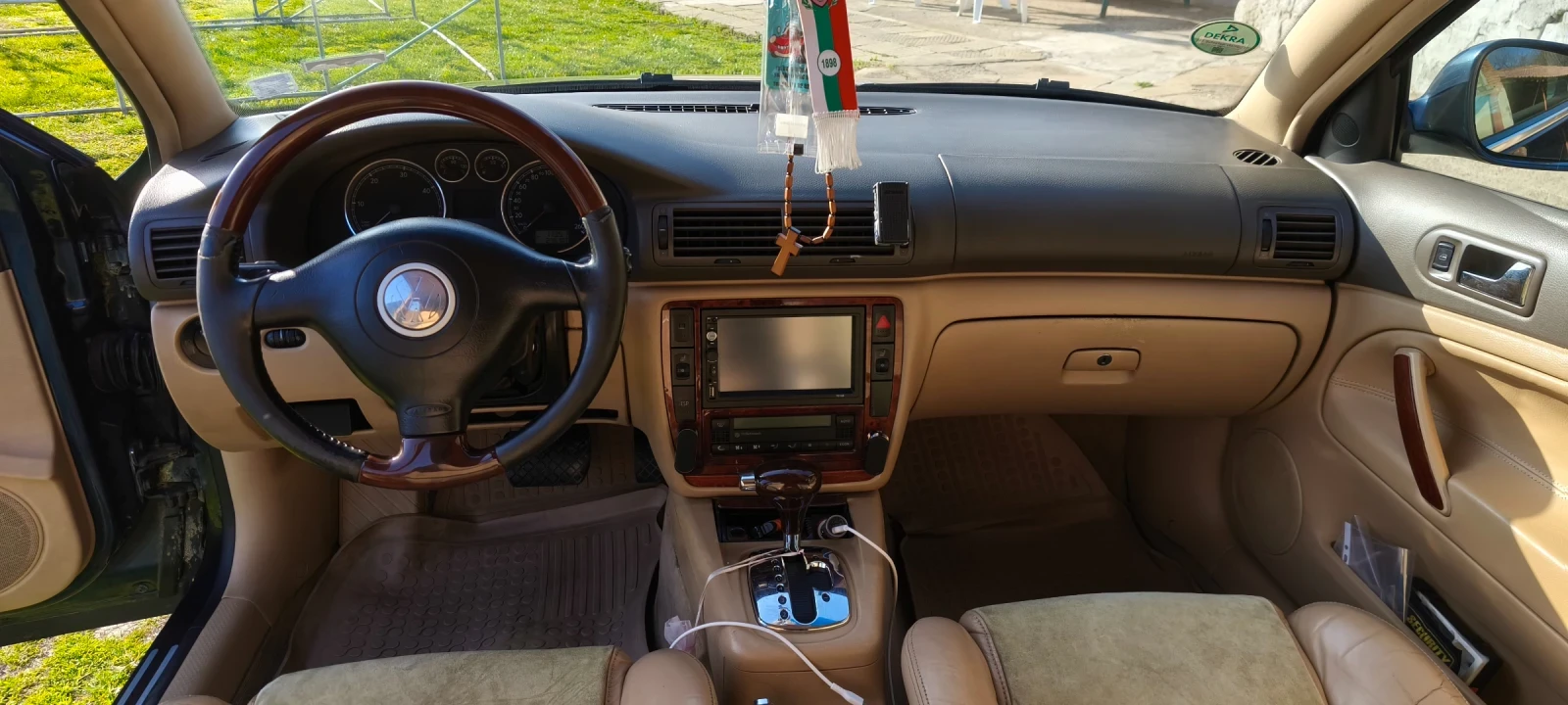 VW Passat, снимка 6 - Автомобили и джипове - 55012357