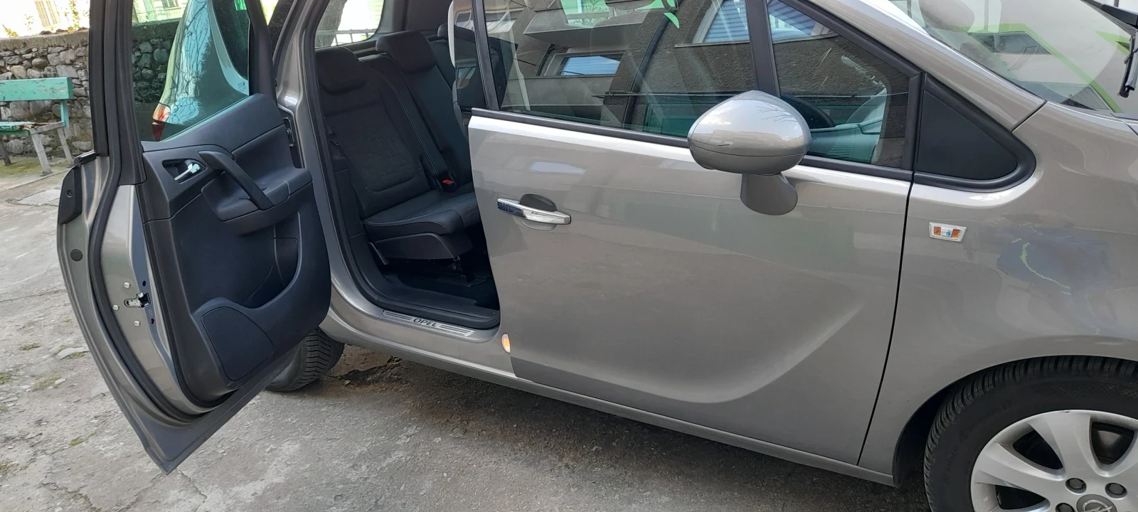 Opel Meriva 1.4, снимка 13 - Автомобили и джипове - 55240166