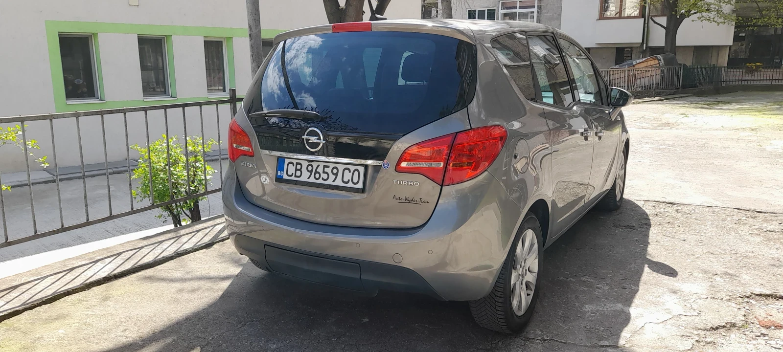 Opel Meriva 1.4, снимка 7 - Автомобили и джипове - 55240166