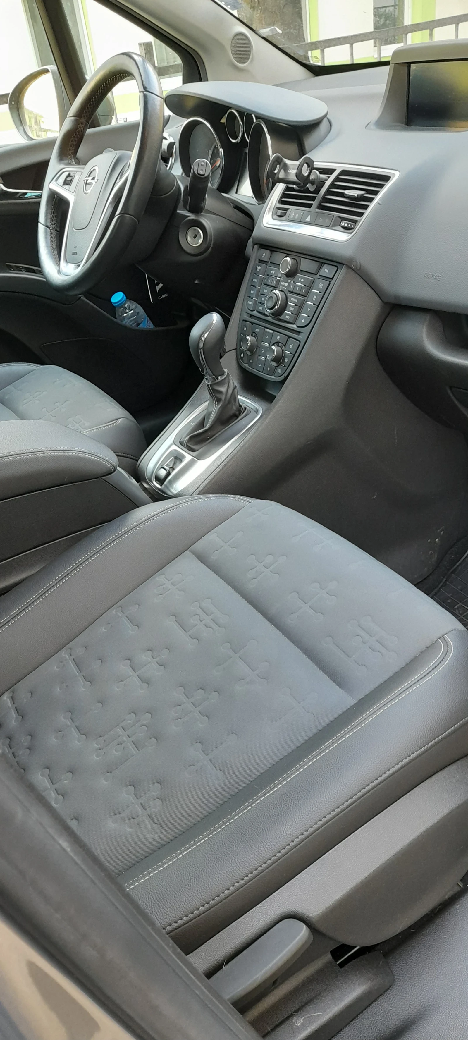 Opel Meriva 1.4, снимка 5 - Автомобили и джипове - 55240166