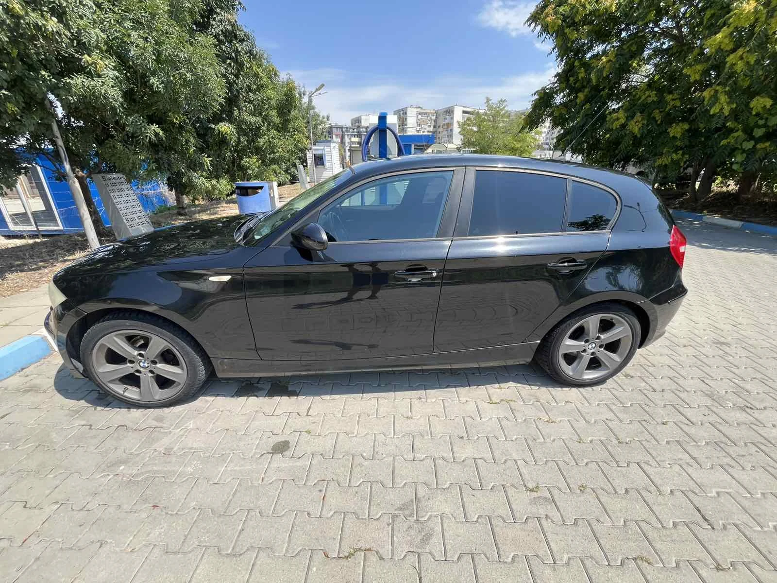 BMW 116 2.0 Бензин ръчка, снимка 14 - Автомобили и джипове - 55532329