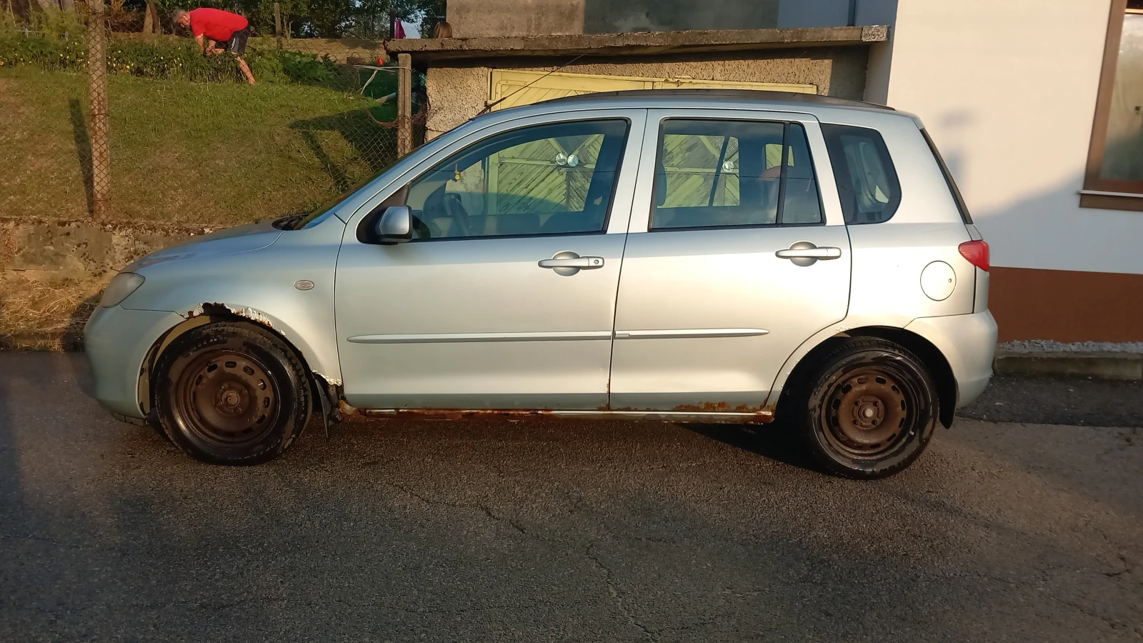 Mazda 2, снимка 2 - Автомобили и джипове - 55616395
