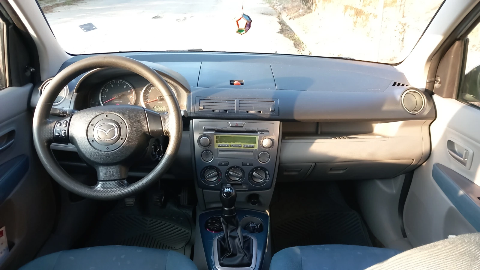 Mazda 2, снимка 5 - Автомобили и джипове - 55616395