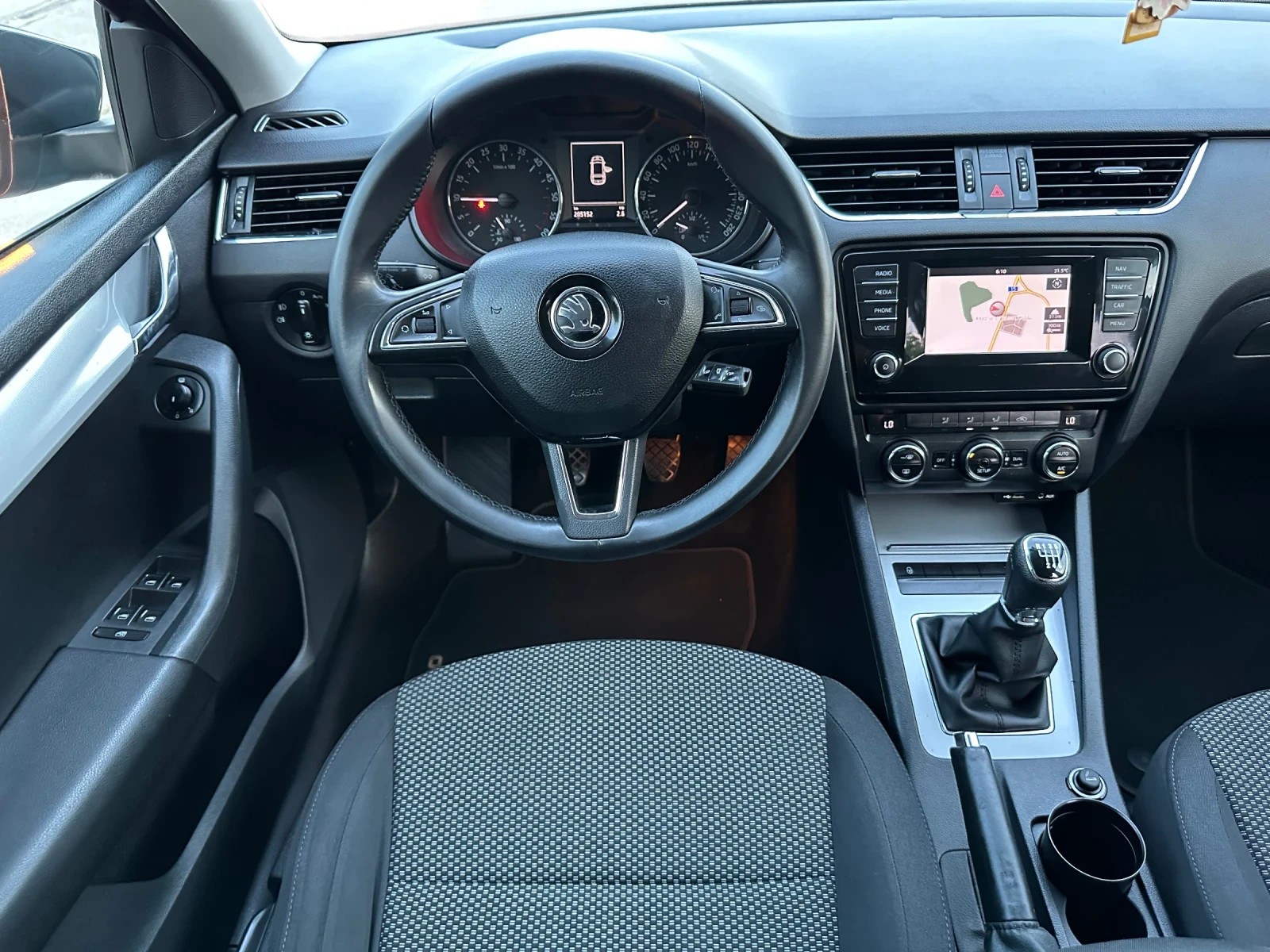 Skoda Octavia 2.0TDI~150к.с, снимка 12 - Автомобили и джипове - 55661907