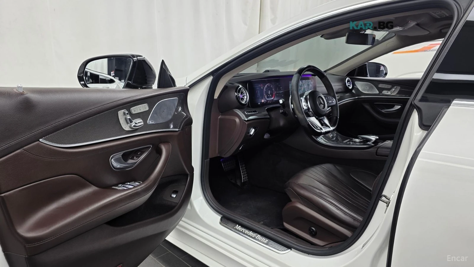 Mercedes-Benz CLS 400 4MATIC* AMG* КОЖА* ПОДГРЕВ* ОБДУХВ* BURMASTER* PAN, снимка 9 - Автомобили и джипове - 55892076