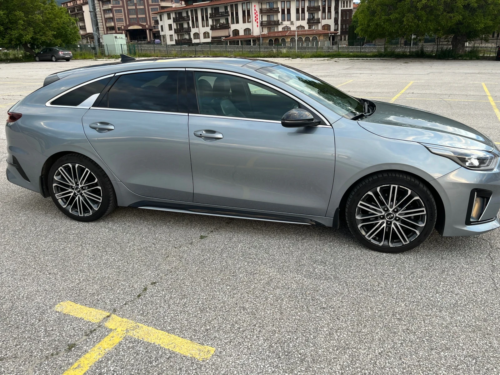 Kia Pro ceed 1.4 GT line в гаранция до юни 2027, снимка 13 - Автомобили и джипове - 56020495