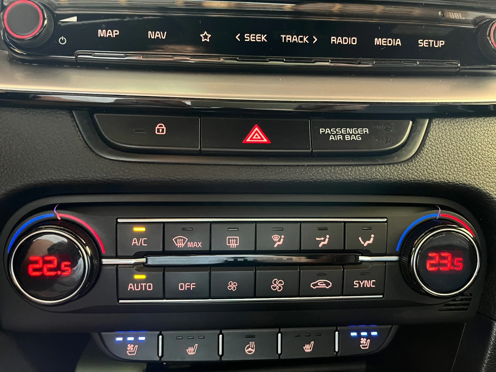 Kia Pro ceed 1.4 GT line в гаранция до юни 2027, снимка 15 - Автомобили и джипове - 56020495