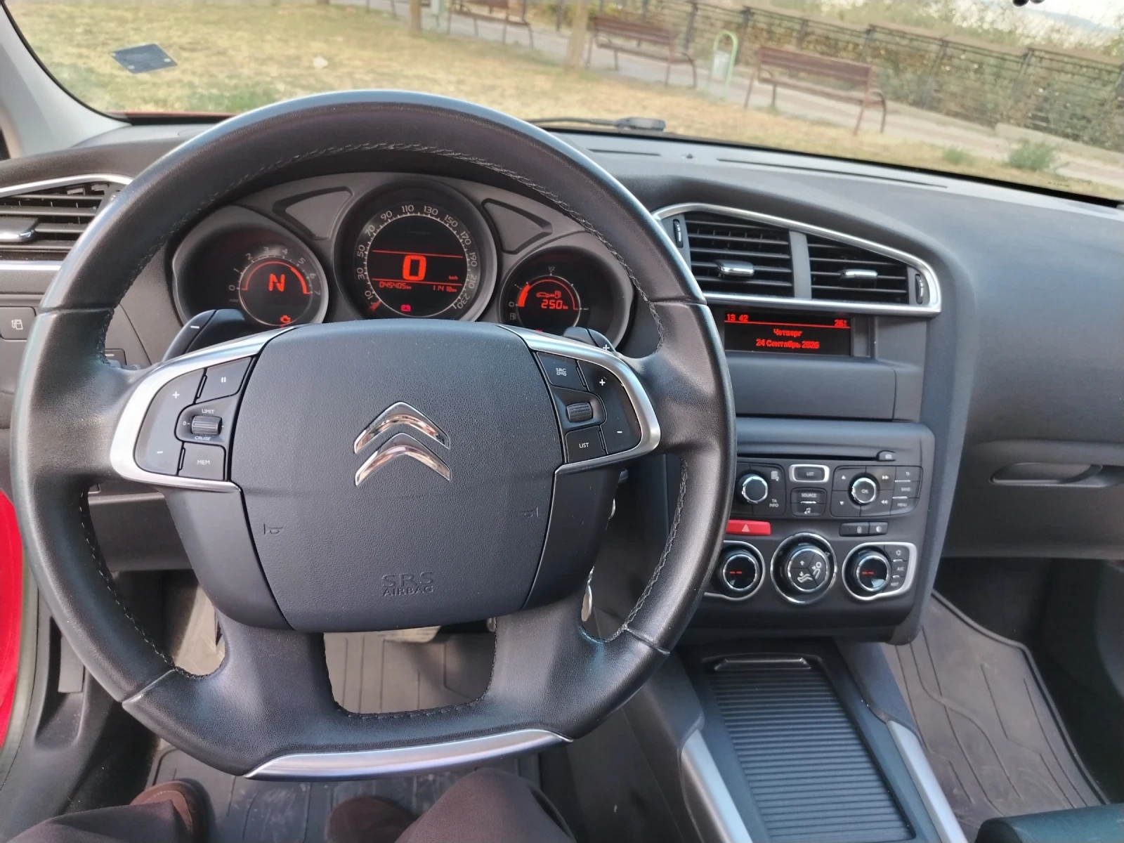 Citroen C4 C4SEDUCTION1, 6e-HDI115chBMP6STT/N1/, снимка 8 - Автомобили и джипове - 56215534