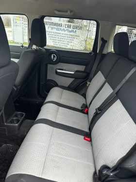 Dodge Nitro 2.8d 4x4 АВТОМАТИК 2.6t теглич , снимка 8