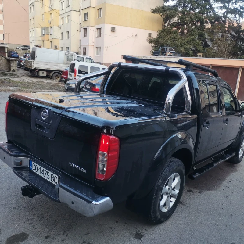 Nissan Navara, снимка 8 - Автомобили и джипове - 51960766