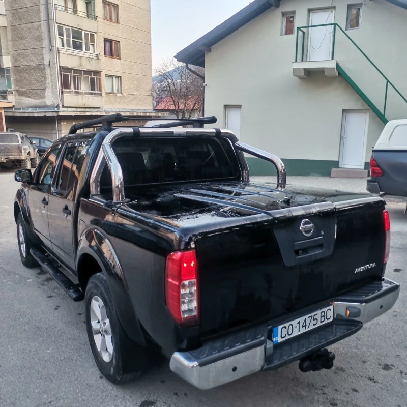 Nissan Navara, снимка 6 - Автомобили и джипове - 51960766