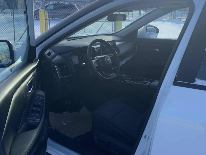 Nissan Rogue * AWD* CARFAX * БЕЗ ПЪРВОНАЧАЛНА ВНОСКА, снимка 6 - Автомобили и джипове - 52790743