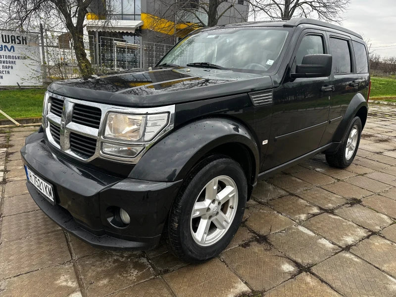 Dodge Nitro 2.8d 4x4 АВТОМАТИК 2.6t теглич , снимка 2 - Автомобили и джипове - 52926018