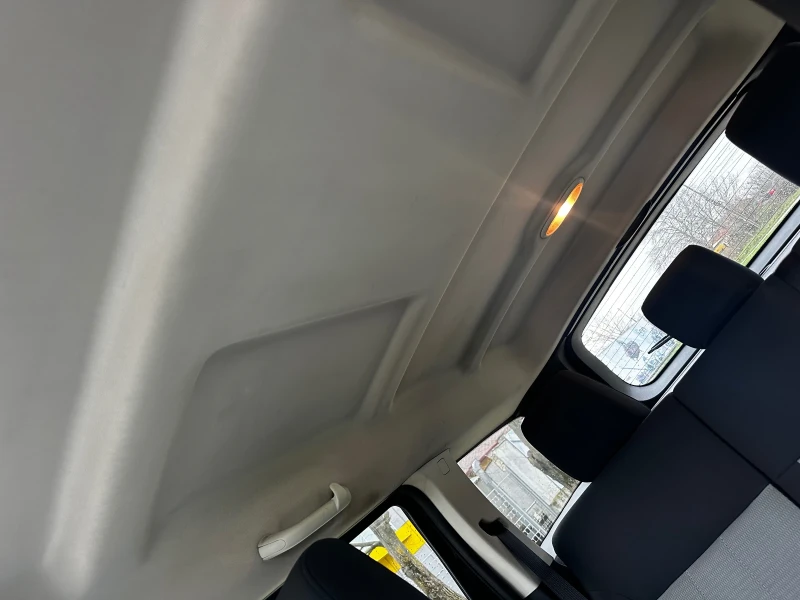 Dodge Nitro 2.8d 4x4 АВТОМАТИК 2.6t теглич , снимка 17 - Автомобили и джипове - 52926018