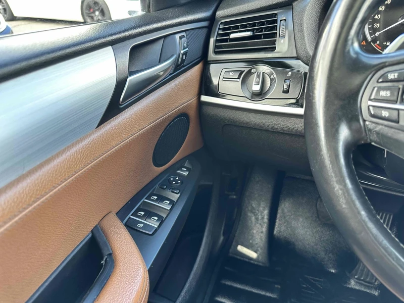 BMW X4 xDrive35i M PACK* Кожа* КАМЕРА* Park Assist* Keyle, снимка 12 - Автомобили и джипове - 53489564