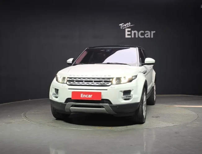 Land Rover Evoque 2.2 - изображение 3