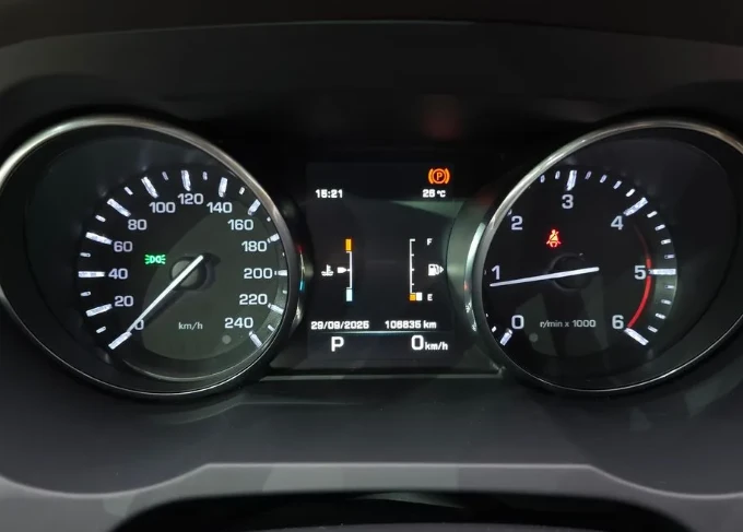 Land Rover Evoque 2.2 - изображение 8