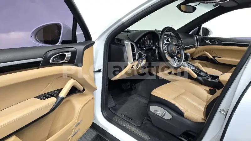 Porsche Cayenne ЦЕНА ДО БЪЛГАРИЯ, снимка 10 - Автомобили и джипове - 55753741