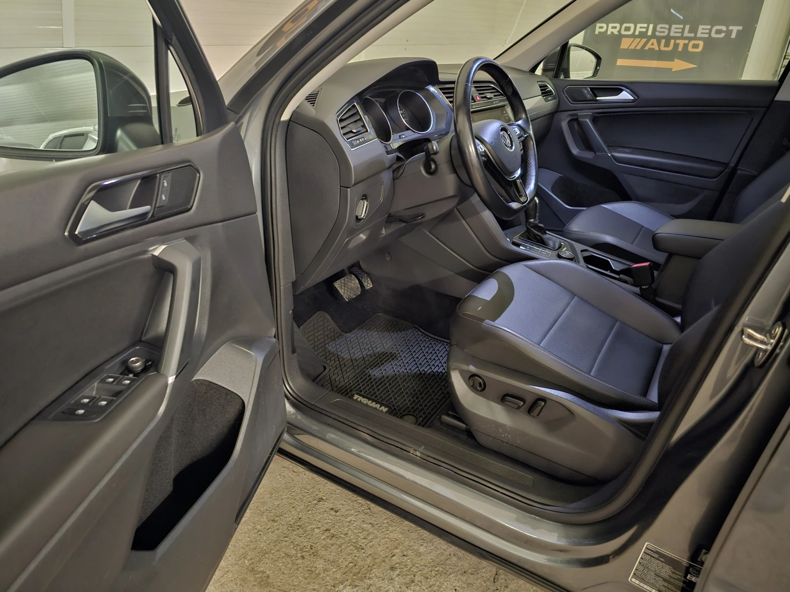 VW Tiguan 2.0#All Space#4x4#7местен - изображение 9