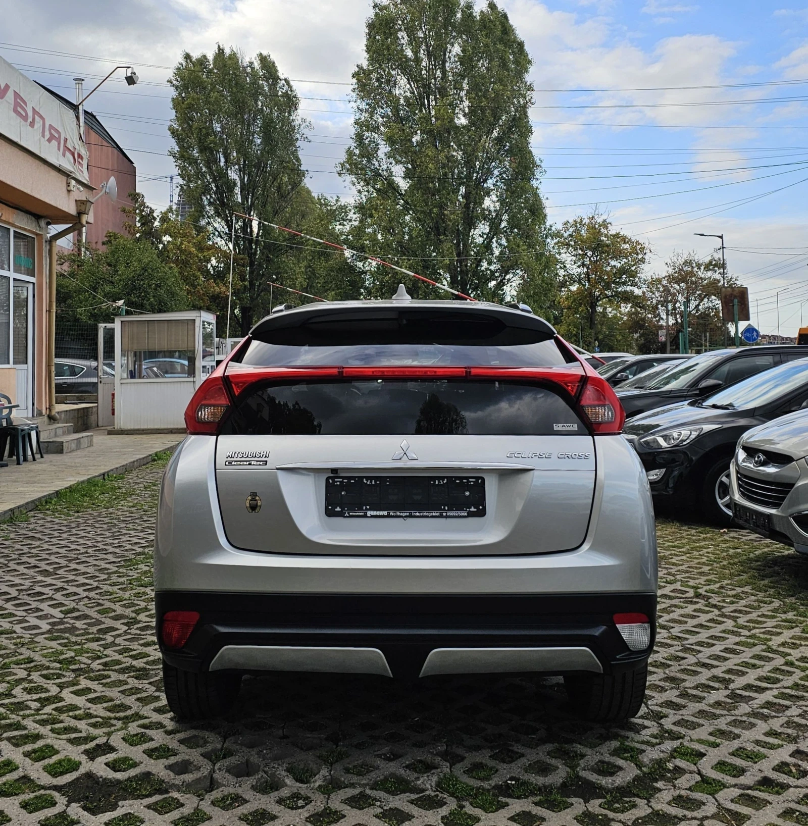 Mitsubishi Eclipse Cross Plus 4WD 1.5 T-MIVEC Euro 6 Камера KeylessGo - изображение 5