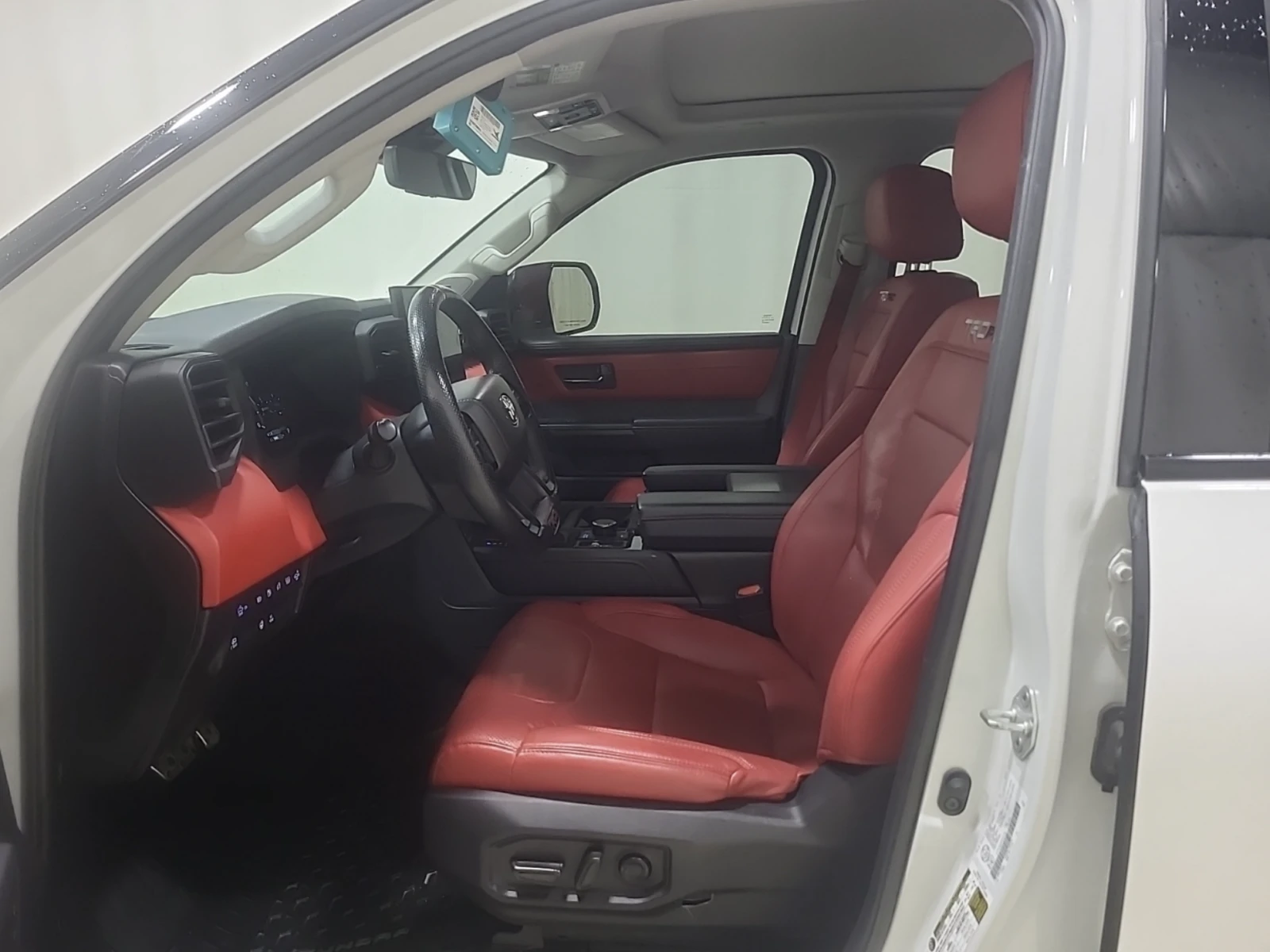 Toyota Tundra 2023 Toyota Tundra LIMITED HYBRID - изображение 7