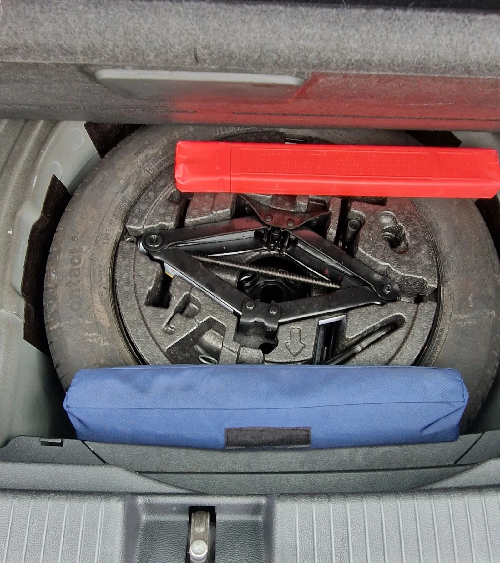 VW T-Cross 1.6D/AVTOMAT/DISTRONIK/DIGITAL/ ���!!! | Mobile.bg � ����������� 17