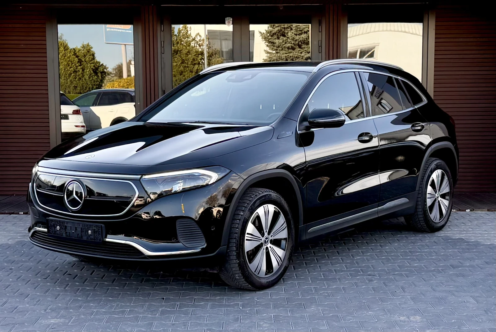 Mercedes-Benz EQA 250* 