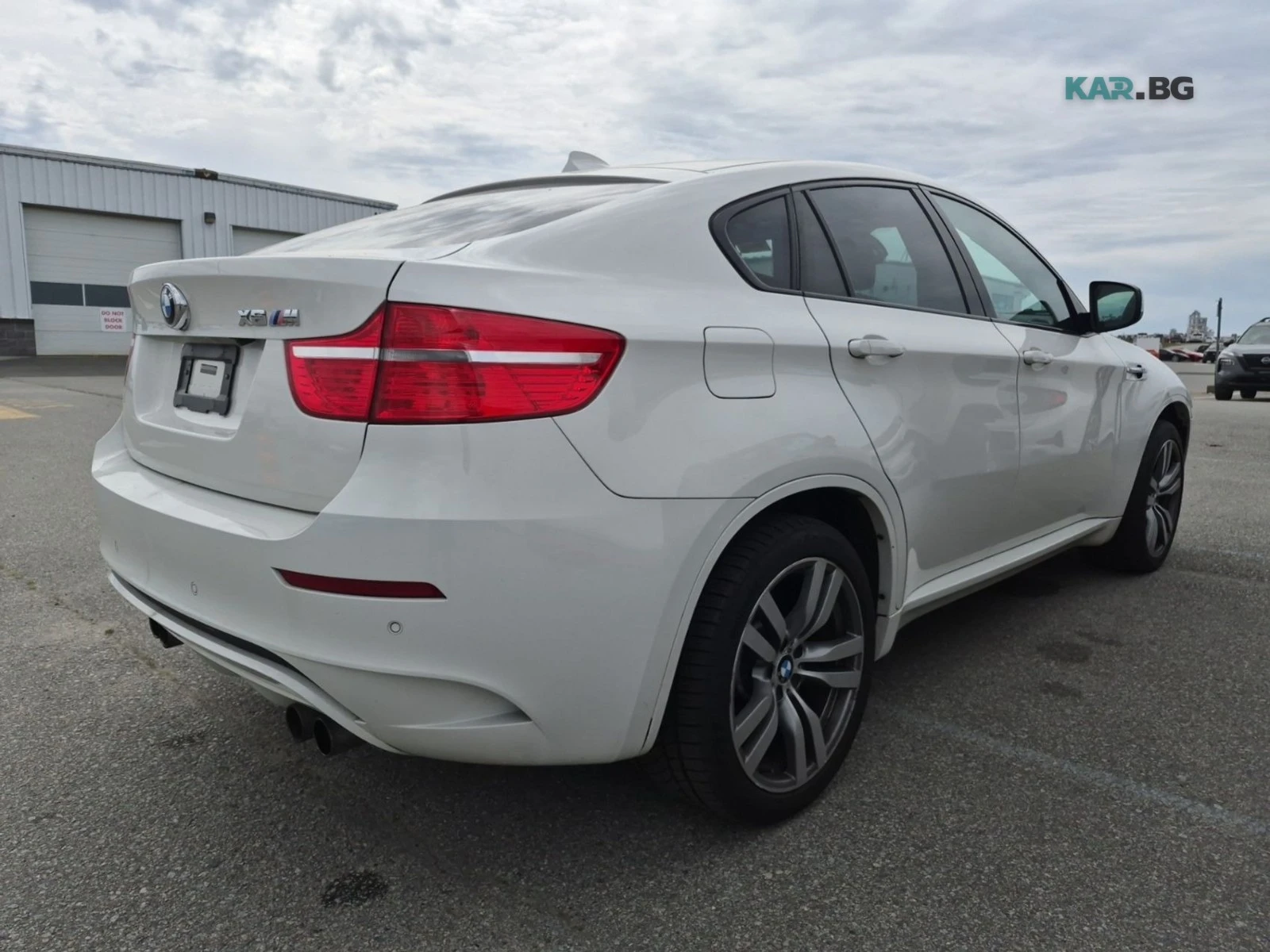 BMW X6 M АВТОКРЕДИТ ЦЕНА ДО БЪЛГАРИЯ, снимка 3 - Автомобили и джипове - 54778462