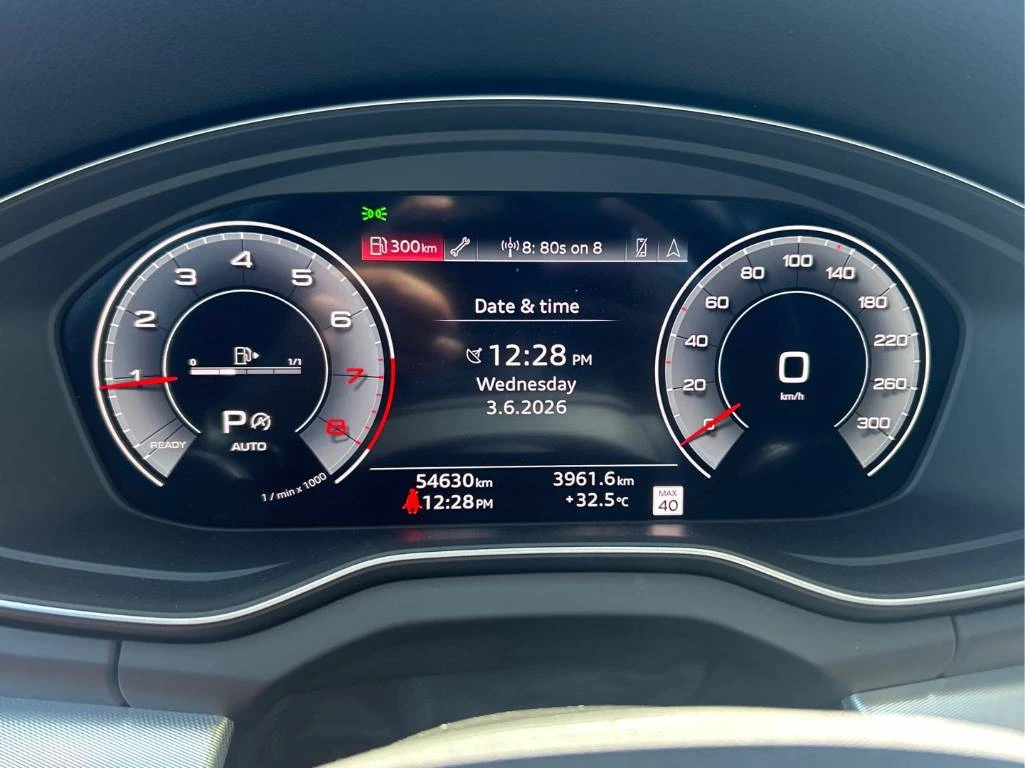 Audi Q5 Progressiv 45 TFSI * CARFAX* ОПЦИЯ ЗА ФИНАНСИРАНЕ*, снимка 12 - Автомобили и джипове - 54870732