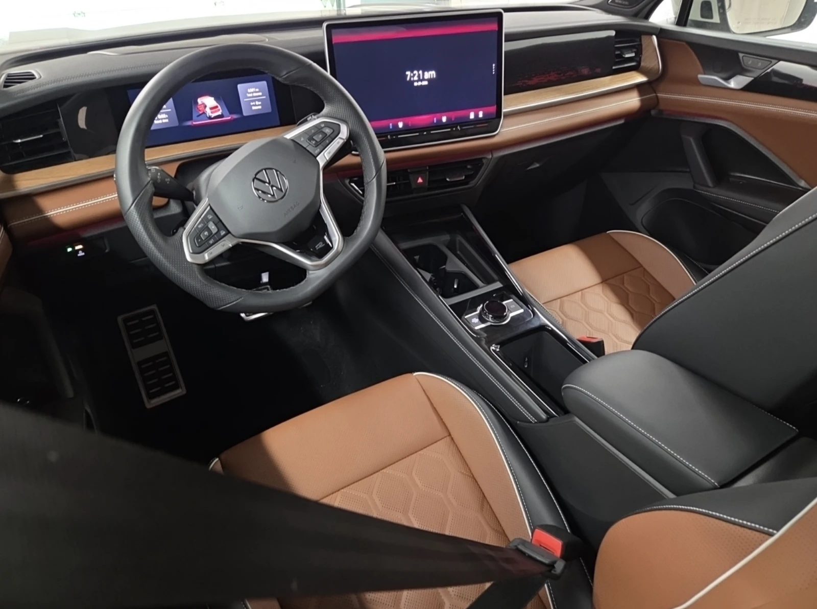 VW Tiguan 2026 Volkswagen TIGUAN HIGHLINE TURBO R-LINE, снимка 7 - Автомобили и джипове - 54970464