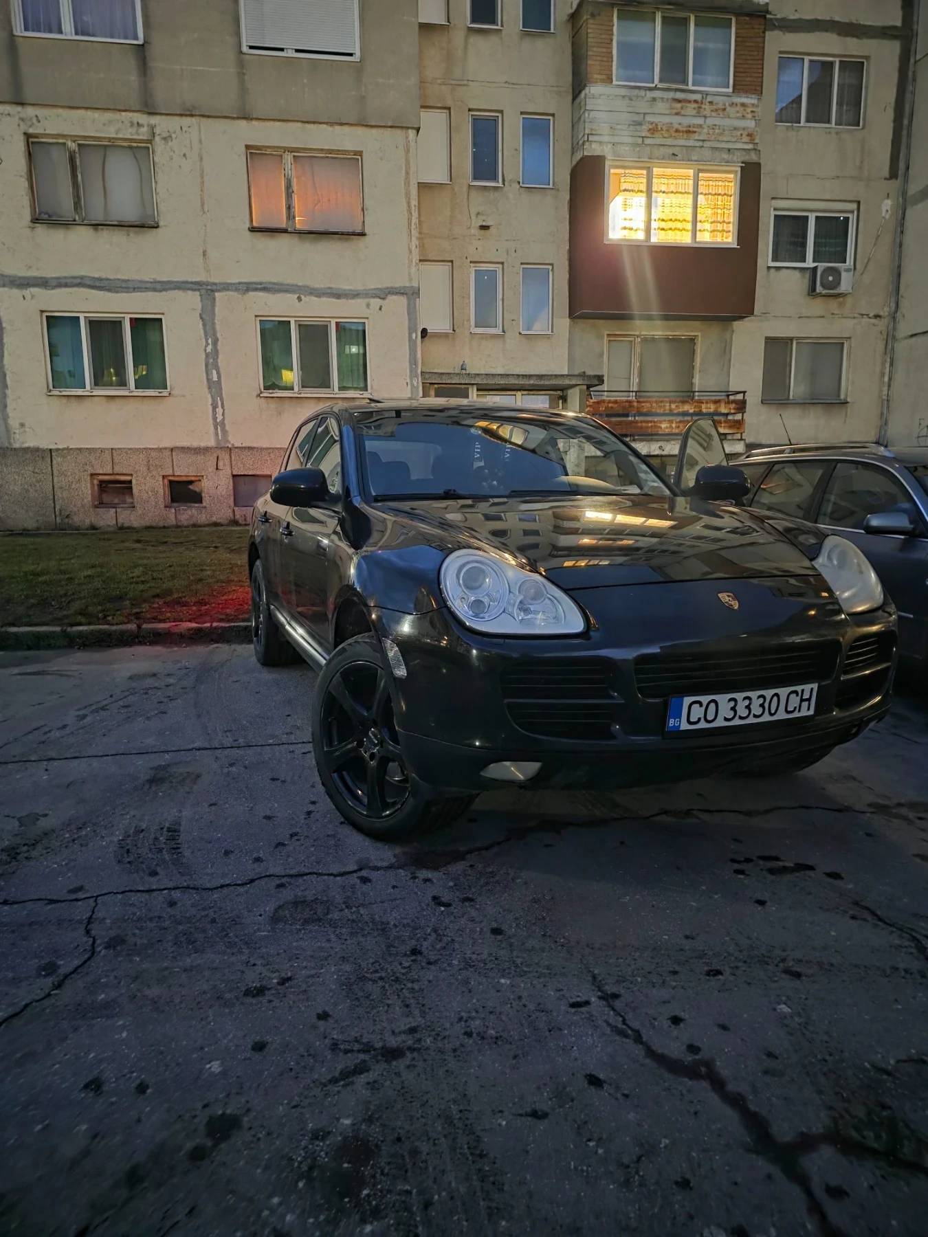 Porsche Cayenne, снимка 2 - Автомобили и джипове - 56588994
