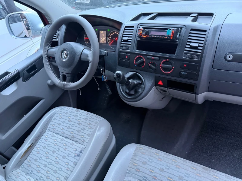 VW T5 2.0 102к.с ??, снимка 13 - Бусове и автобуси - 52596786