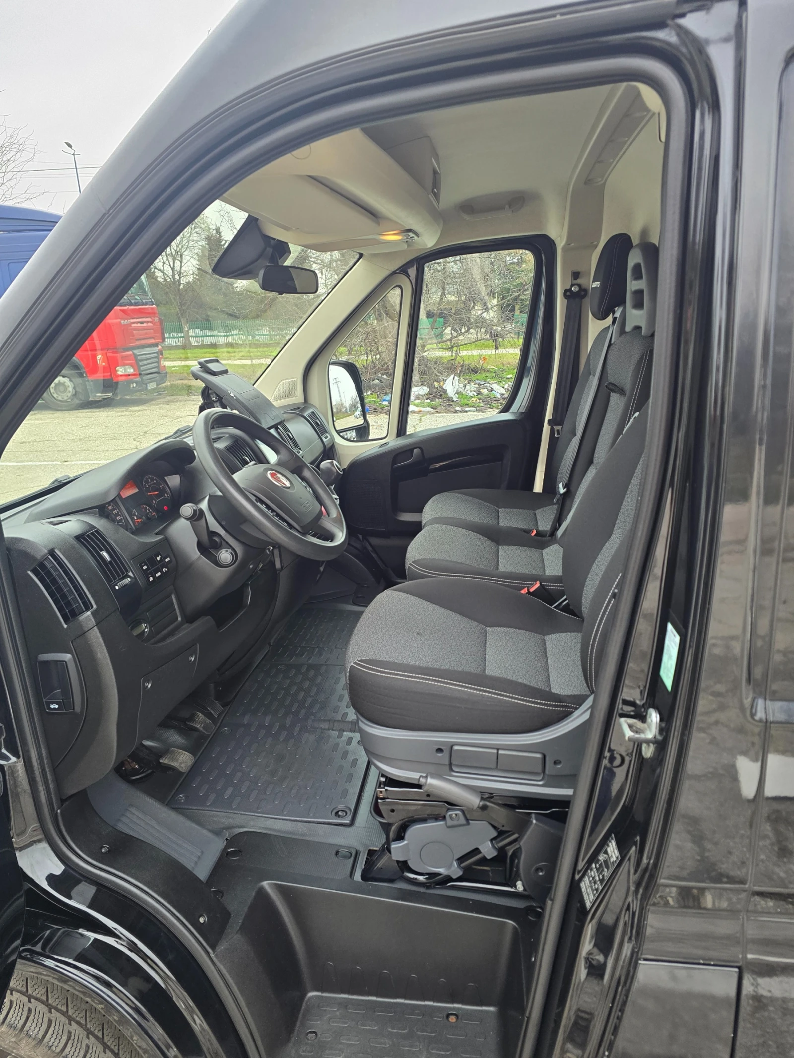 Fiat Ducato 2.3 - изображение 10